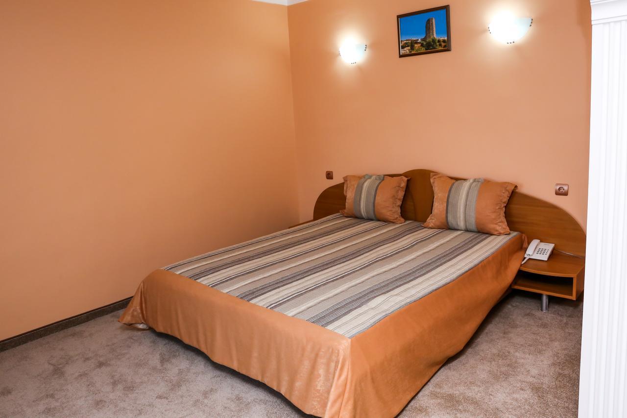Hotel Bulgaria Kyrdżali Zewnętrze zdjęcie