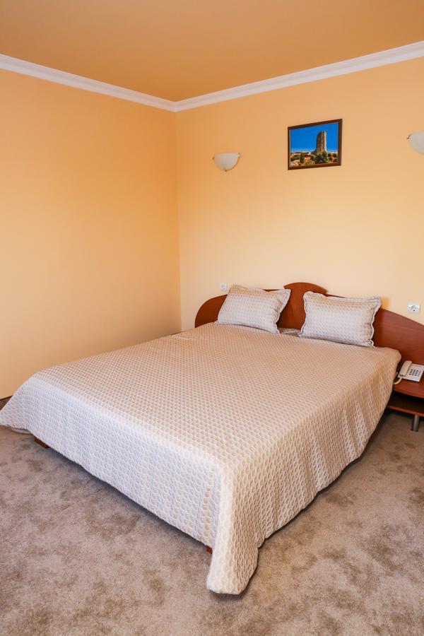 Hotel Bulgaria Kyrdżali Zewnętrze zdjęcie